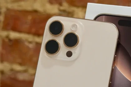 iphone-18-pro-camera-upgrade-variable-aperture-launch-hindi