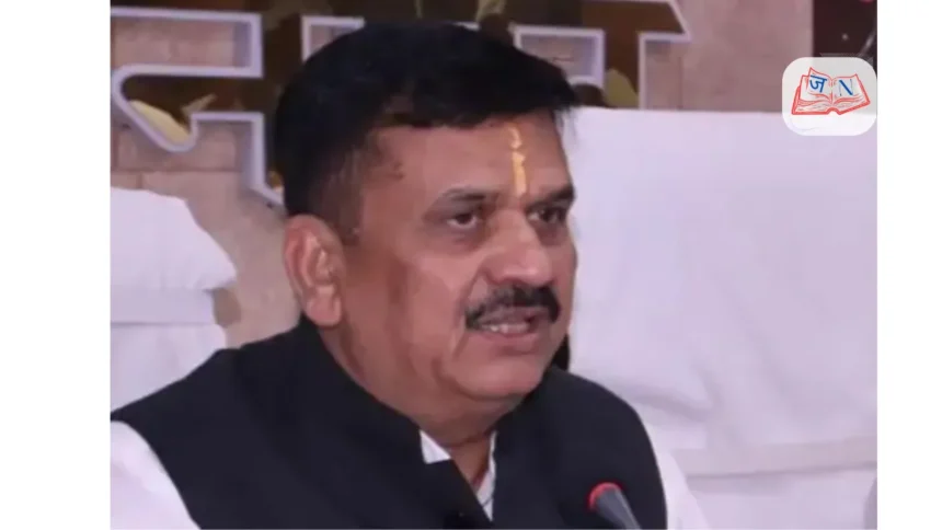 jaunpur-dm-stops-tehsildar-salary-road-accident-cases-court-order-2026