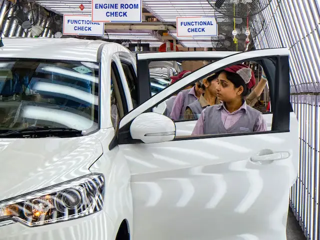 maruti-suzuki-q4-results-profit-falls-2026-analysis-hindi