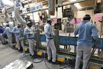 mei-sector-hiring-outlook-fy27-manufacturing-engineering-infrastructure-jobs-india-2026-hindi