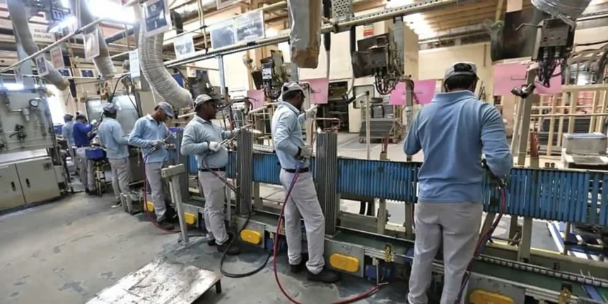 mei-sector-hiring-outlook-fy27-manufacturing-engineering-infrastructure-jobs-india-2026-hindi