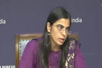 milk-supply-stable-india-west-asia-crisis-analysis