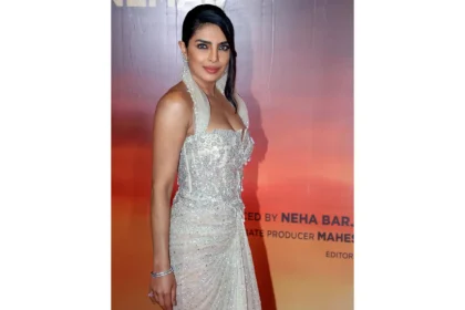 priyanka-chopra-gold-gala-2026-global-vanguard-honor-los-angeles-hindi-news