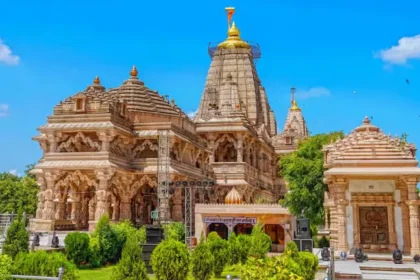rajasthan-sanwaliya-seth-temple-record-donation-41-crore-mewar-update-hindi