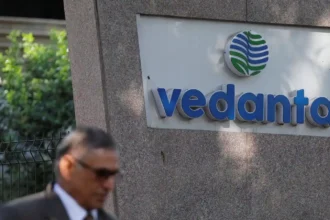 vedanta-share-price-fall-63-percent-ex-demerger-explained-india-hindi