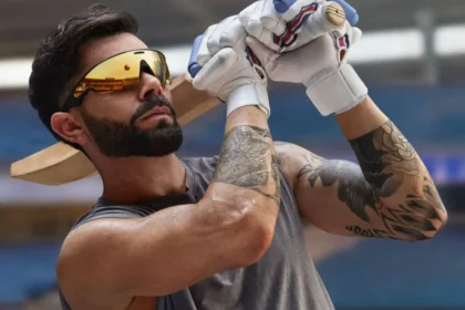 virat-kohli-oakley-meta-ai-glasses-india-launch-hindi