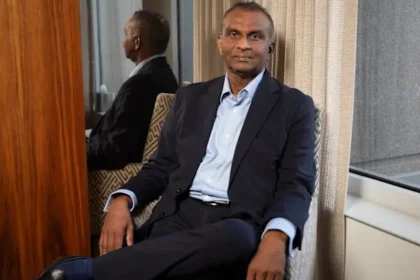 vis-raghavan-citi-jpmorgan-deal-52-million-wall-street-story-hindi