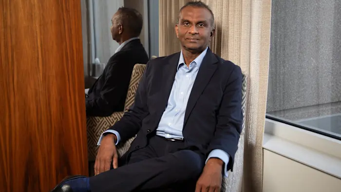 vis-raghavan-citi-jpmorgan-deal-52-million-wall-street-story-hindi