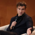 airbnb-ceo-brian-chesky-ai-jobs-warning-managers-future