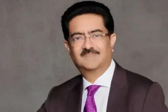 vodafone-idea-kumar-mangalam-birla-chairman-ravinder-takkar-board-change-hindi-news-2026