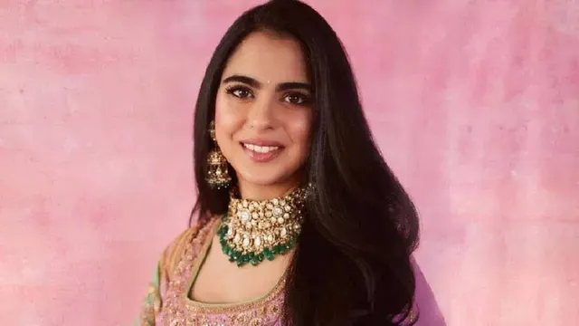ajio-beauty-launch-reliance-retail-isha-ambani-hindi