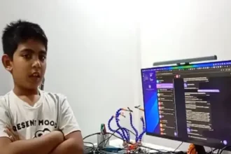 lakshveer-offline-ai-storytelling-device