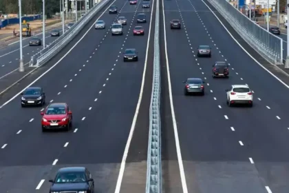 noida-riverfront-road-project-500-crore-4-lane-yamuna-harnandi-doab-road