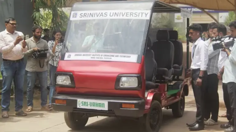 mangaluru-students-ai-driverless-electric-car-shri-vahan-hindi