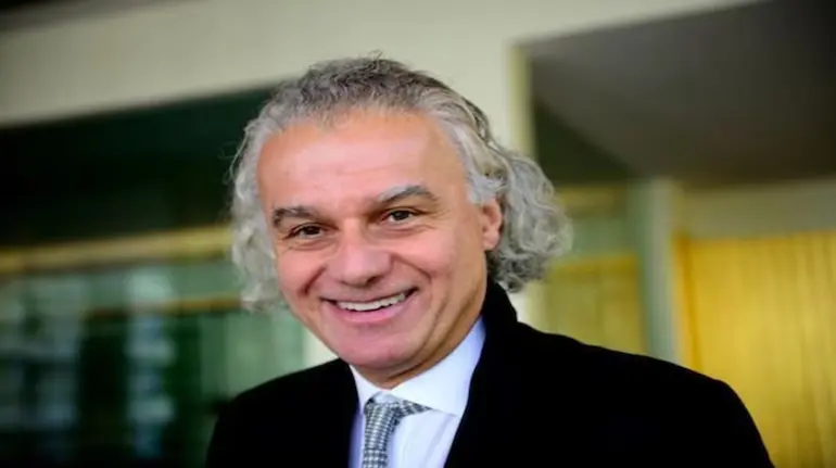 chris-wood-largecap-stocks-gold-investment-market-outlook-hindi