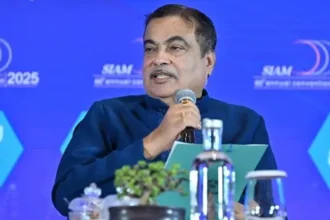 diesel-blending-15-percent-isobutanol-plan-after-e20-petrol-nitin-gadkari