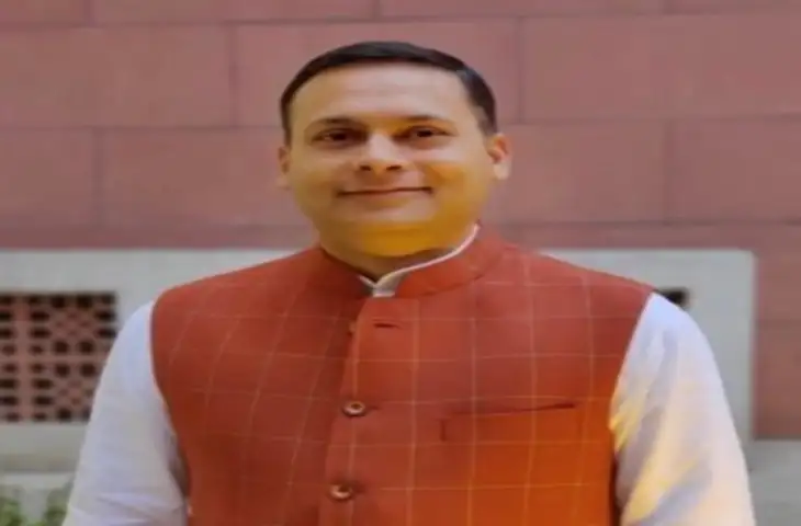 e20-fuel-blending-big-policy-success-amit-malviya-ethanol-program-benefits-hindi