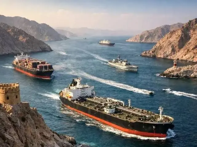 indian-crude-tanker-u-turn-hormuz-strait-20-lakh-barrel-oil