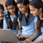 national-student-laptop-scheme-2026-pib-fact-check-free-laptop-fake-news