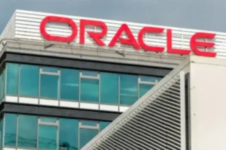 oracle-financial-share-price-52-week-high-2026-investment-opportunity