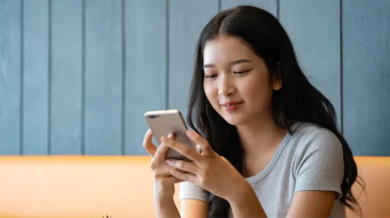gen-z-employee-leave-message-viral-manager-whatsapp-chat