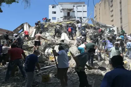 colombia-earthquake-74-magnitude-132-dead-570-injured
