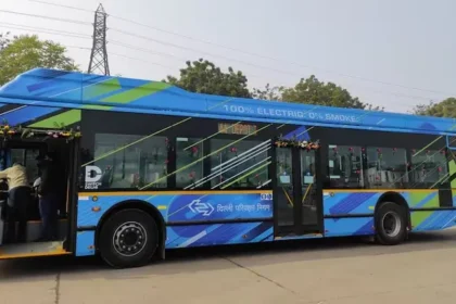 delhi-200-new-electric-buses-56-ladies-special-du-colleges-connectivity
