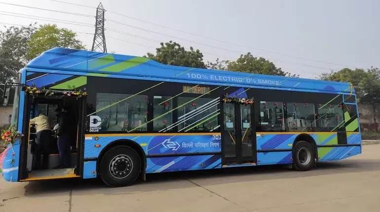 delhi-200-new-electric-buses-56-ladies-special-du-colleges-connectivity
