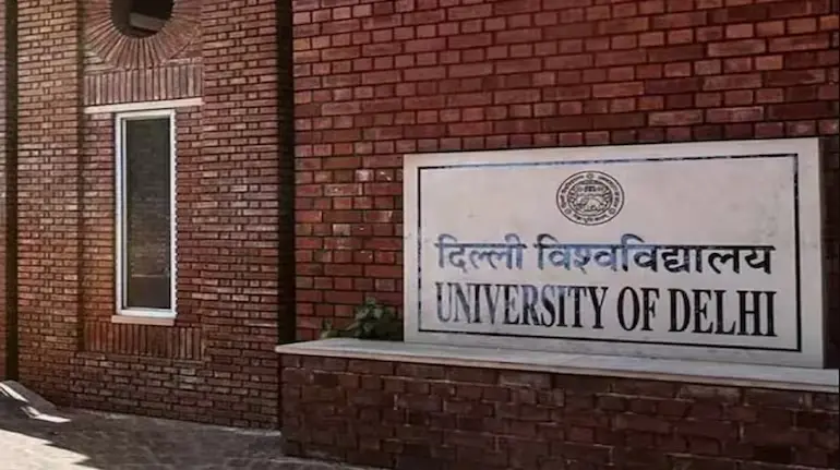 direct-admission-du-without-cuet-aditi-bhagini-nivedita-college-12th-marks