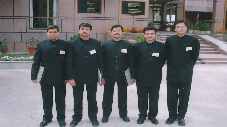 tukaram-mundhe-ias-education-upsc-rank-career-story