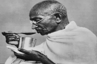 gandhi-ji-manuscript-auction-16-crore-national-gandhi-museum-appeal