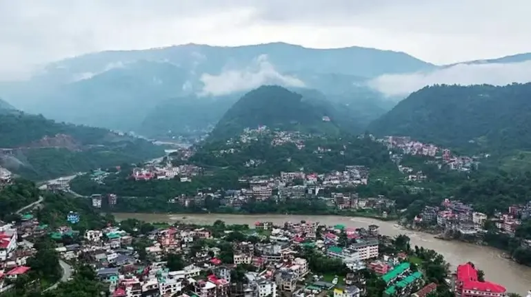 himachal-pradesh-rain-alert-heavy-rain-yellow-alert-10-august