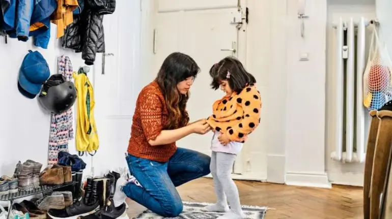 helicopter-parenting-children-self-dependent-parenting-tips