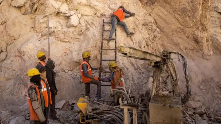 huri-taksing-road-project-lac-india-china-border-bro
