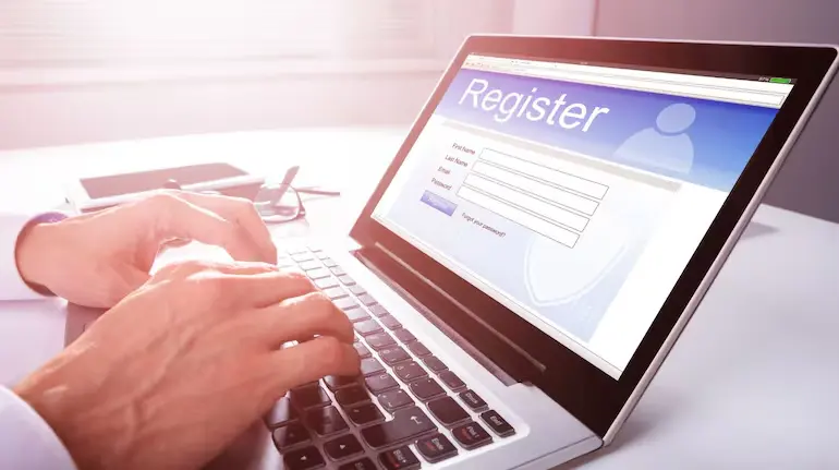 itr-filing-ca-earned-rs12-lakh-from-400-clients-viral-story