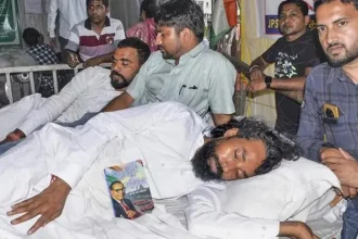 jharkhand-students-protest-student-leader-health-government-talks