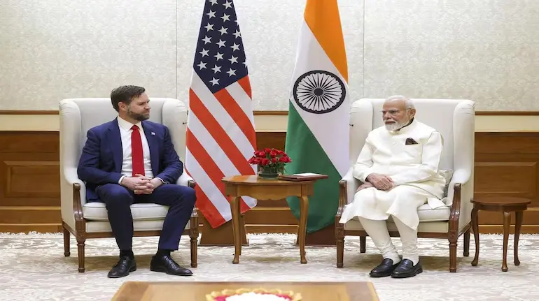 pakistan-saudi-turkiye-muslim-nato-deal-jd-vance-pm-modi-phone-call