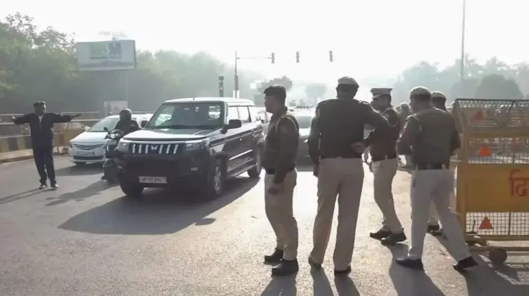 sawan-2026-first-monday-traffic-diversion-delhi-up-kanwar-yatra