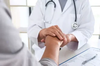 viral-post-noida-doctor-my-home-is-not-24-hour-clinic-social-media-debate