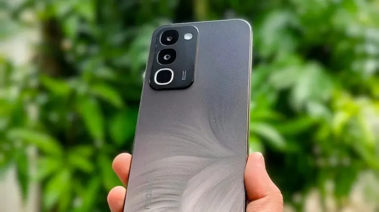 realme-16x-5g-india-sale-price-offers-7000mah-battery