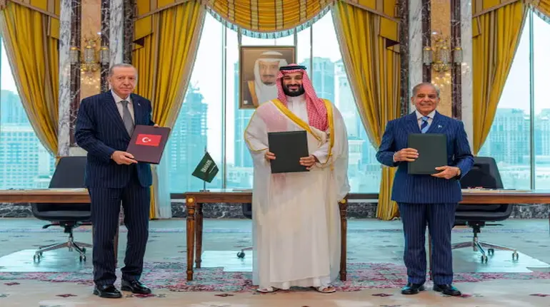 pakistan-saudi-turkey-mecca-defense-agreement-islamic-nato-india-impact