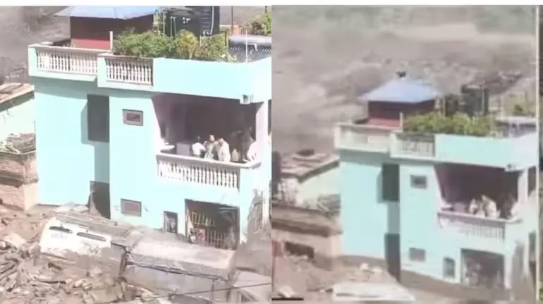 nepal-flood-viral-video-green-house-survives-flash-flood