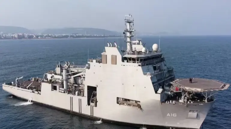 ins-nipun-diving-support-vessel-indian-navy-8-big-things