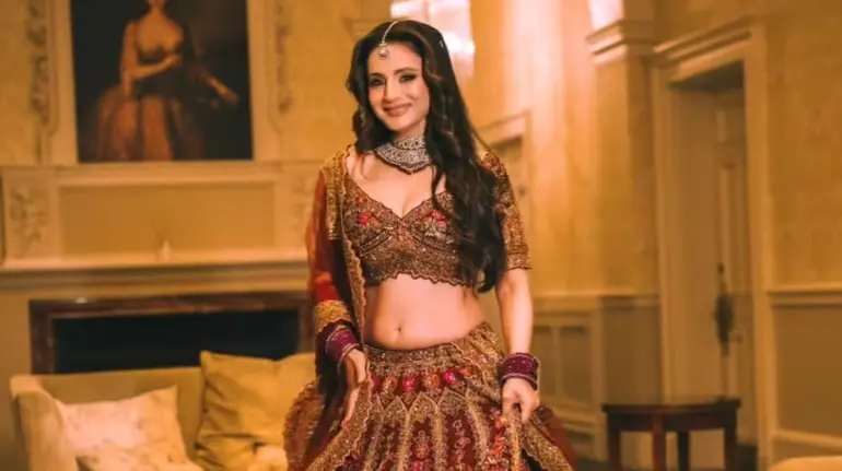 ameesha-patel-51-age-single-happy-no-marriage-plan