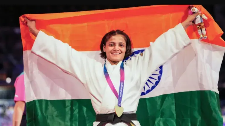 asmita-dey-commonwealth-games-2026-gold-medal-emotional-father-story-hindi
