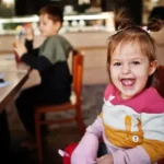 public-place-child-tantrum-parenting-tips