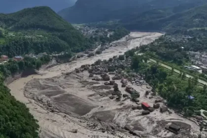 nepal-flood-alert-temporary-lake-may-burst-china-warning