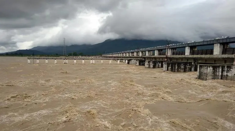 nepal-flood-gandak-river-4-meter-flood-alert-up-bihar