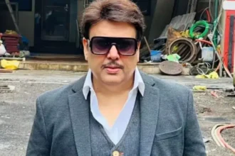 govinda-sunita-ahuja-sugar-daddy-comment-reply-komal-rani