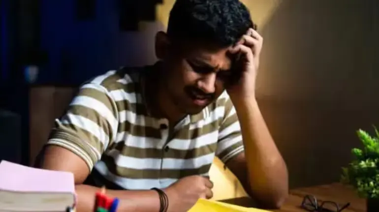 iim-student-struggles-advanced-statistics-arts-background-considers-quitting-mba